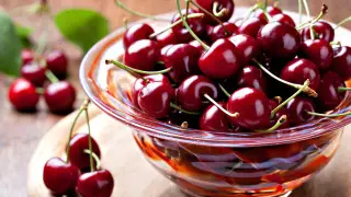 Правда ли, что черешня вредна для здоровья