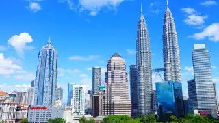 Казахстанка посетила "азиатский Дубай" и рассказала о впечатлениях