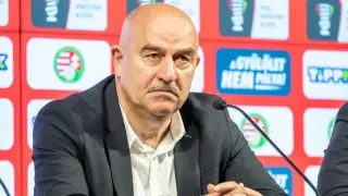 Станислав Черчесов возглавил сборную Казахстана по футболу