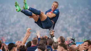 "Реал" объявил о переходе Килиана Мбаппе