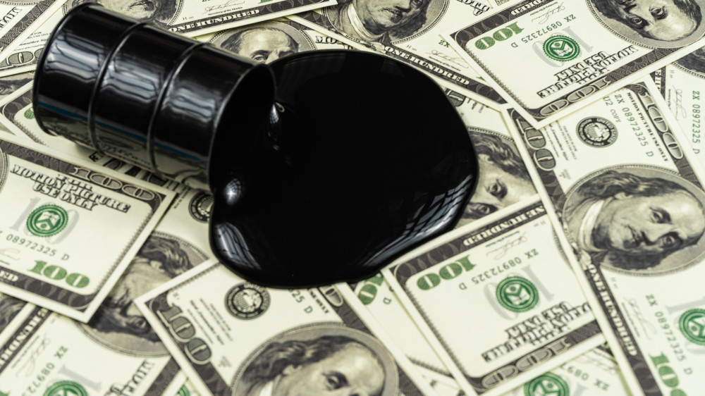 Цены на нефть продолжают стремительно падать