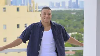 Появилось видео роскошных апартаментов Килиана Мбаппе на базе "Реала"