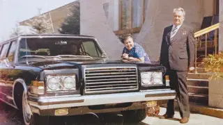 Редчайший автомобиль Кунаева отреставрировали в Алматы