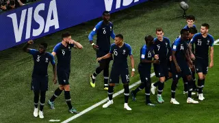 Вирус или отравление? В сборной Франции жалуются на боли перед Евро