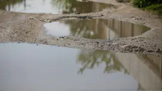 Почему трассы Казахстана не выдерживают испытания стихиями, ответили в Минтрансе