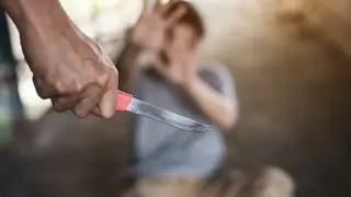 Пенсионер заступился за женщину и получил удар ножом в Алматы