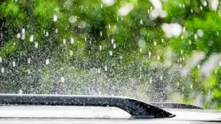 Сильный дождь и град: погода в Алматы и Астане на 3 дня