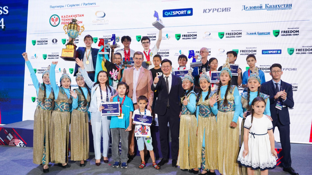 Электрокар для чемпиона мира и триумф казахстанских шахматистов на Чемпионате Азии