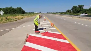 Более двух тысяч квадратных метров шумовых полос установили в Казахстане