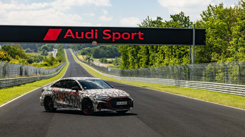Новый Audi RS3 побил рекорд Нюрбургринга