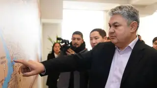 Аким ВКО обсудил с молодыми учеными необходимость развивать пчеловодство