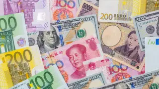 Как выгодно купить или продать валюту не выходя из дома