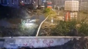 Опоры линии электропередачи обрушились из-за сильного ветра в Атырау