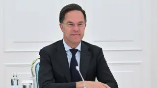 Марк Рютте официально возглавил НАТО