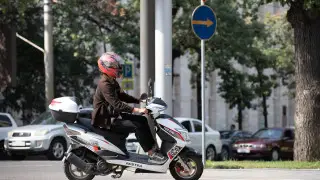 Почти 400 мопедов поместили на штрафстоянку в Алматы. Комментарий МВД