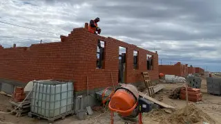 Пострадавшие от паводков дачники получили квартиры в центре Уральска