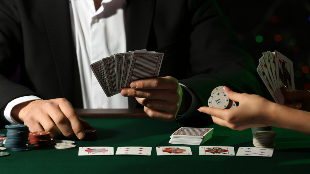 Будут ли штрафовать госслужащих за азартные игры в Казахстане