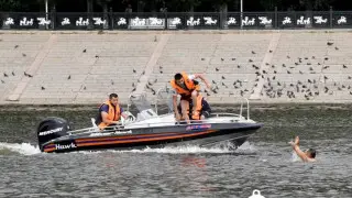 В Астане с начала сезона из водоемов спасли двух человек
