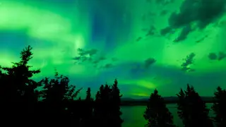 Сильная магнитная буря накрыла Землю