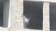 Не выплатили зарплату? Видео с ломающими здание строителями прокомментировали в акимате