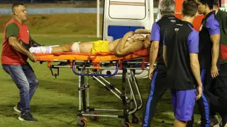 Полицейский открыл стрельбу по футболистам после проигранного матча