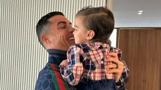 Криштиану Роналду показал очень милое видео с дочкой