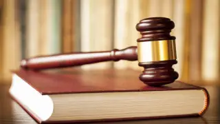 Казахстанец получил тюремный срок за изнасилование несовершеннолетней