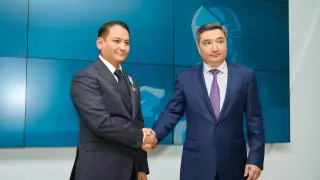 Премьер-министр РК поздравил работников "Казцинка" с Днем металлурга