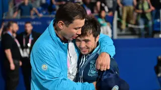 "Елдос лучший!" Головкин поздравил Сметова с историческим золотом Олимпиады