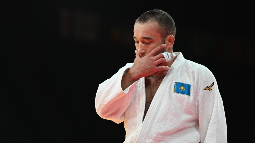 Драмой закончился поединок Абылайхана Жубаназара на Олимпиаде