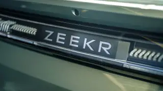 Блокировки ZEEKR. Казахстанские владельцы обеспокоены будущим своих электрокаров