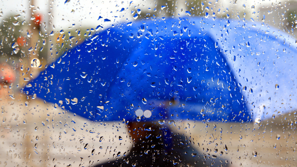 На смену жаре идут дожди: погода в Астане и Алматы на 3 дня