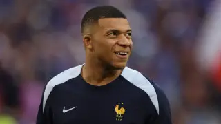 Килиан Мбаппе купил футбольный клуб, за который он выступал ранее