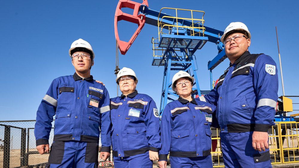 125 лет нефтяной индустрии Казахстана. Вклад КазМунайгаза в развитие страны