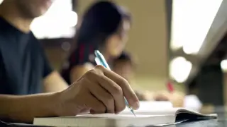 "Ждите проверку". Ректору казахстанского вуза передали привет в прямом эфире