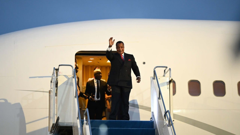 Токаев лично проводил президента Конго в аэропорту Астаны