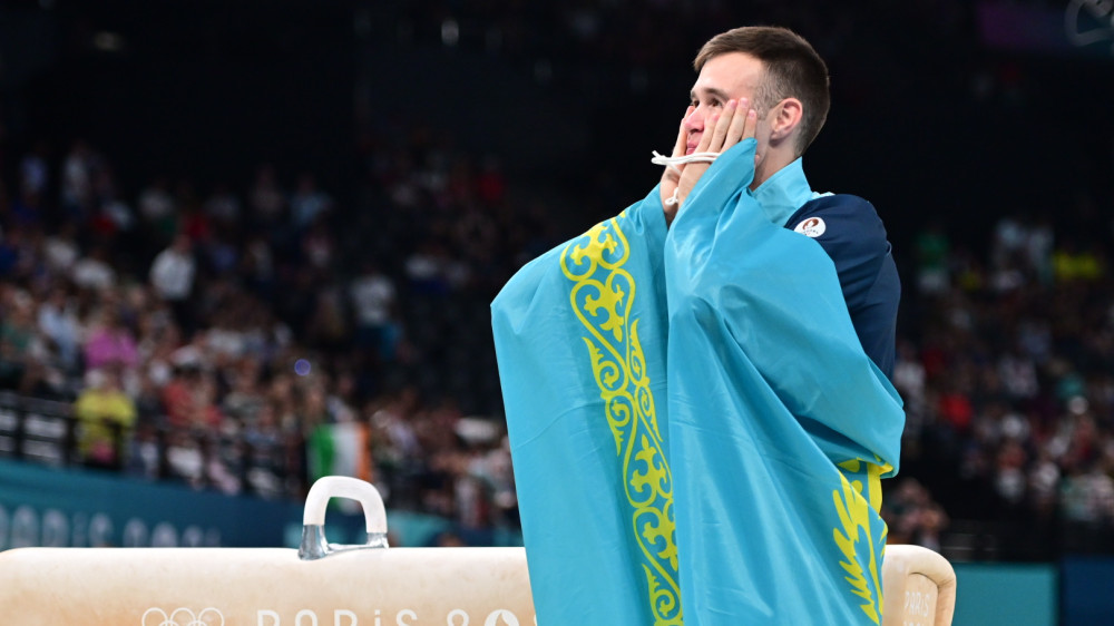Сколько заработает казахстанский гимнаст за историческую медаль на Олимпиаде