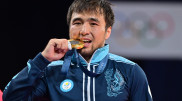 "Не отдал флаг": Елдос Сметов дал эксклюзивное интервью
