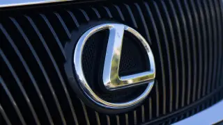 Lexus, Toyota и Kia: на чем еще ездят чиновники Восточного Казахстана