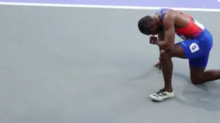 Легкоатлет завоевал бронзу на Олимпиаде-2024, несмотря на COVID-19