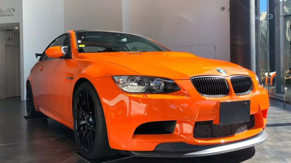 14-летний редкий BMW M3 GTS без пробега продают вдвое дороже нового