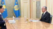 Президент Токаев принял акима Жамбылской области