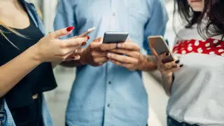 Школьница попала в сексуальное рабство: полиция завела дело из-за фейков