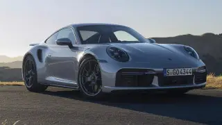 Porsche отмечает юбилей 911 Turbo выпуском спецверсии