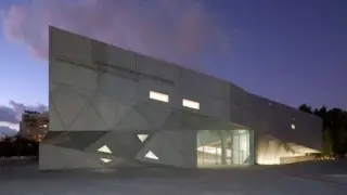 Музей искусств в Тель-Авиве переносит бесценные картины в бомбоубежище