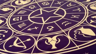 Гороскоп на сегодня: кто добьется успеха на работе, а кто укрепит свои финансы