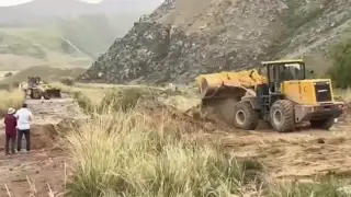 Горное озеро прорвало на Иссык-Куле, жителей эвакуировали