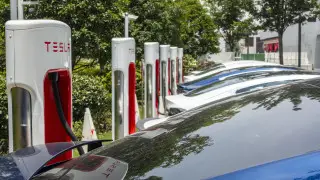 ЕС снизил пошлины на автомобили Tesla китайского производства