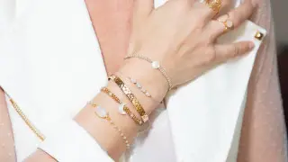 Астанчанин украл браслет у бывшей и подарил новой девушке