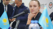 Елена Рыбакина объявила об “увольнении“ своего тренера